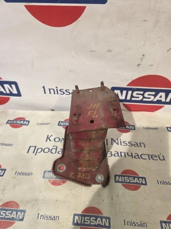 Кронштейн усилителя переднего бампера Nissan Qashqai 2015 F2215DF3MA J11 HRA2, передний левый