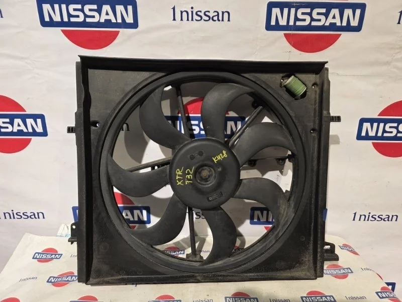 Диффузор вентилятора Nissan X Trail 2017 214814EA0A T32 M9R, передний