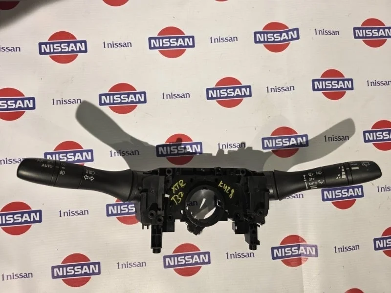 Блок подрулевых переключателей Nissan Qashqai 2015 255604CR4A J11 HRA2, передний