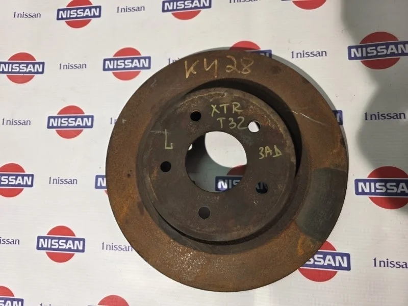 Диск тормозной Nissan X Trail 2017 432064CE0A T32 M9R, задний левый