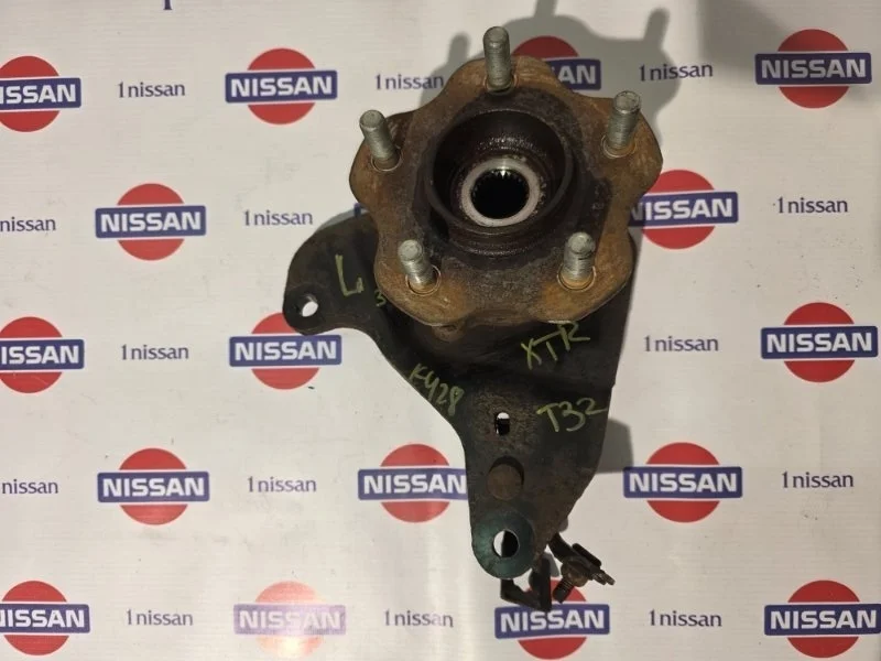Ступица Nissan X Trail 2017 432024BF0A T32 M9R, задняя левая