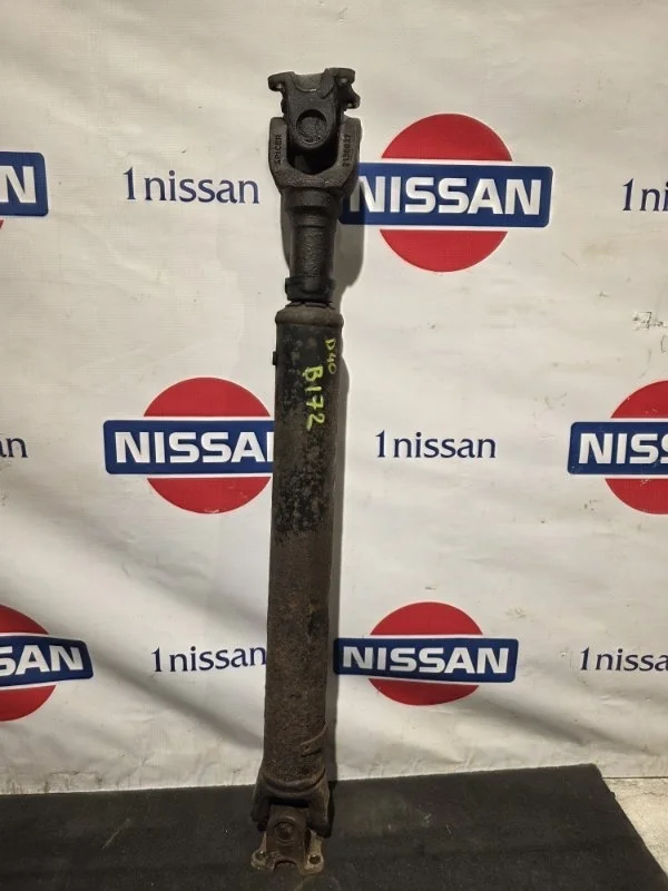 Карданный вал Nissan Navara 2012 37200EB300 D40 YD25, передний