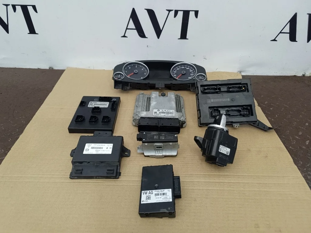 Комплект зажигания Volkswagen Touareg FL CRCA CRC