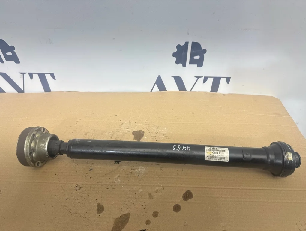 Карданный вал передний Volkswagen Touareg CRCA