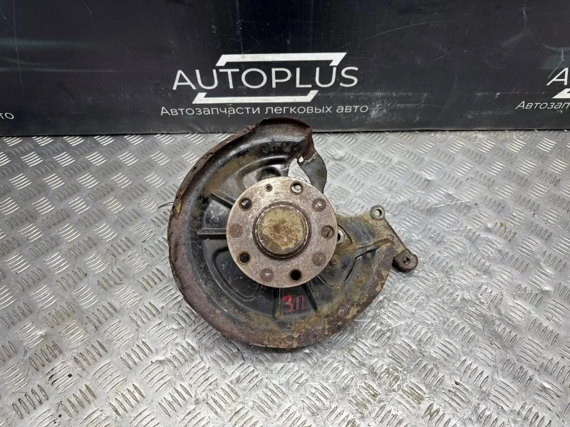 Кулак со ступицей Skoda Octavia 2011 1K0505436AE ЛИФТБЭК А5 1.4 CAXA, задний правый