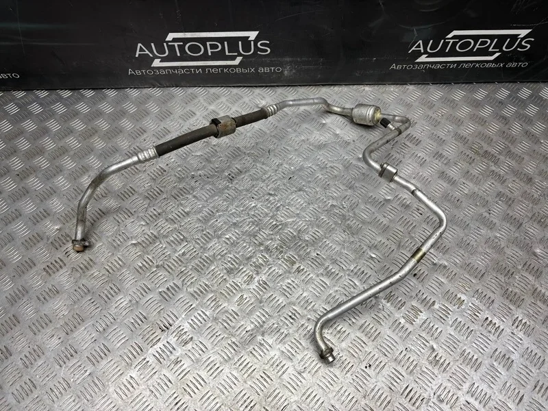 Трубка кондиционера Renault Sandero 2010 924809007R ХЕТЧБЕК 1.4 K7JA 710