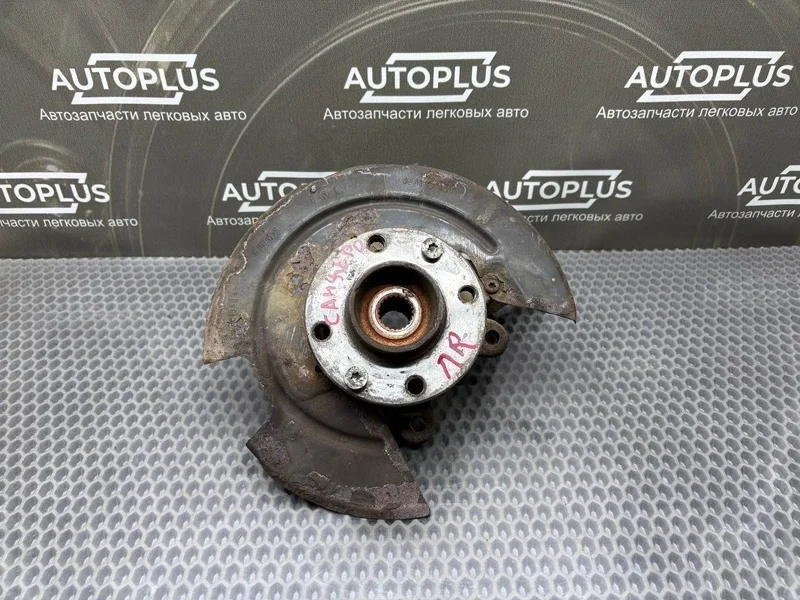 Поворотный кулак со ступицей Renault Sandero 2010 6001548866 ХЕТЧБЕК 1.4 K7JA 710, передний правый