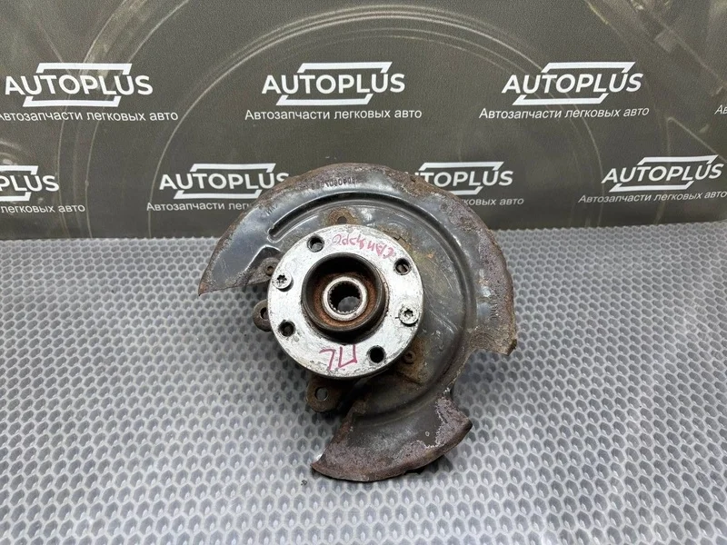 Поворотный кулак со ступицей Renault Sandero 2010 6001548865 ХЕТЧБЕК 1.4 K7JA 710, передний левый