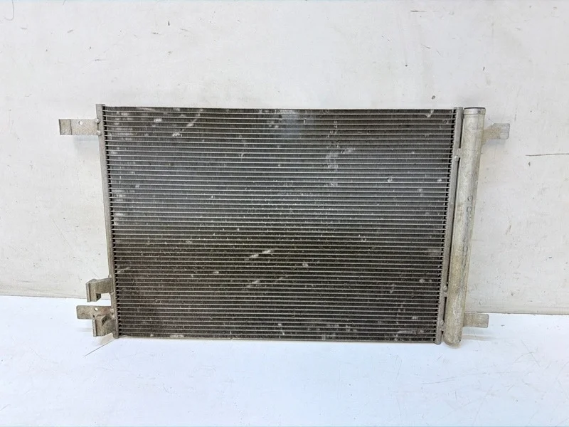 Радиатор кондиционера Skoda Octavia 2013-2020 A7 FL