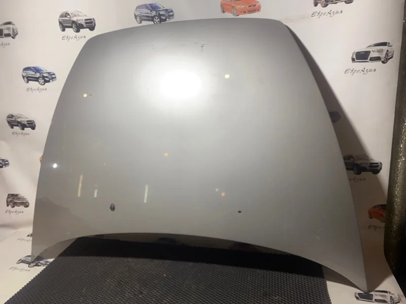 Капот Volvo S40 2010 31371415 B5244S4