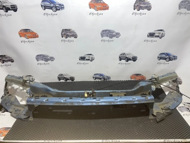 Телевизор Передняя панель Volvo s40 2008 31335263