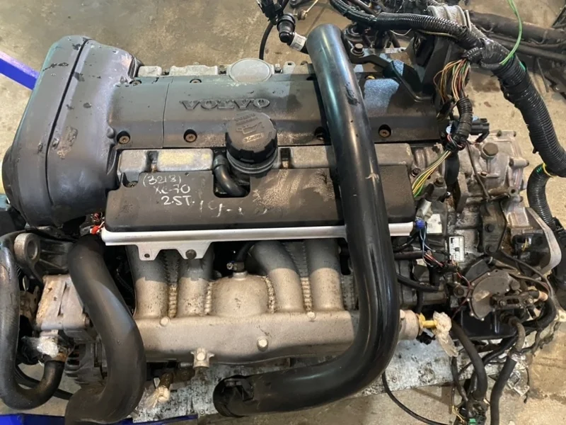 Двигатель Volvo XC90 2010 B5254T2 B5254T2