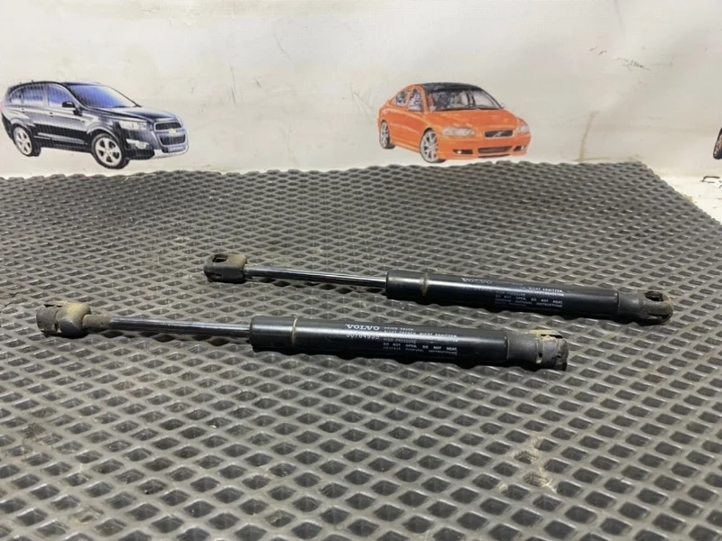 Амортизатор капота Volvo XC60 2015 30784935 D5244T12