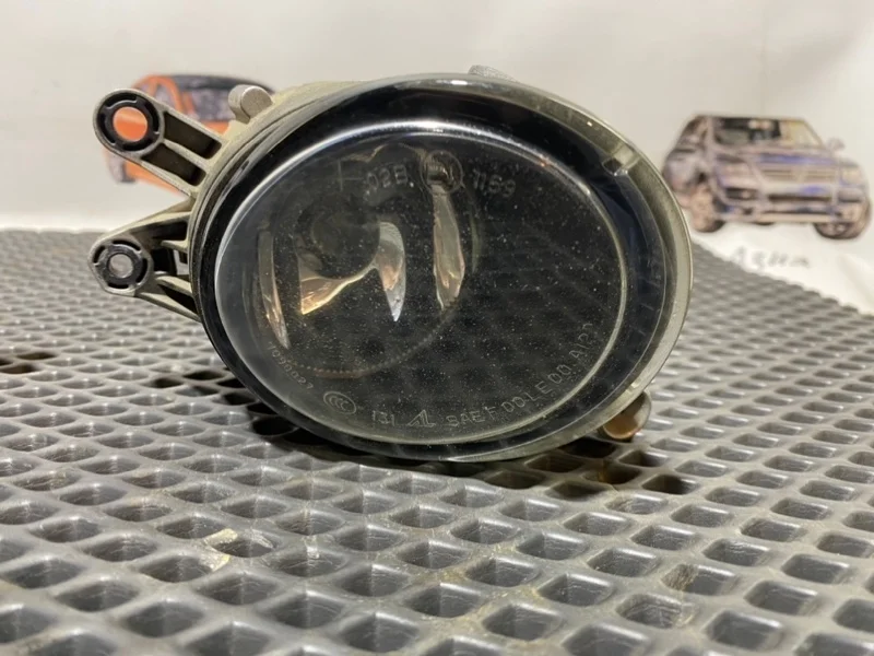 Фара противотуманная Volvo s40 2005 31213175 MS, передняя левая