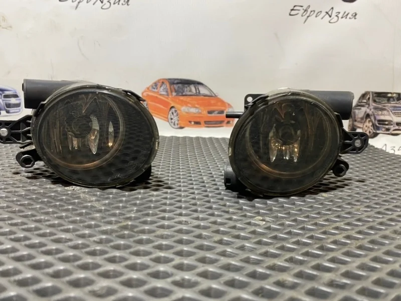 Фара противотуманная Volvo s80 2009 31213101 NEW II, передняя