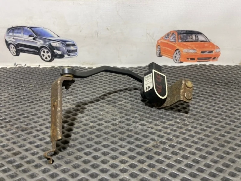 Датчик положения кузова Volvo XC60 2015 8G9N3C097AA D5244T12, передний