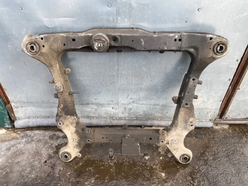 Подрамник Volvo XC90 2005 30793278 B6294T6