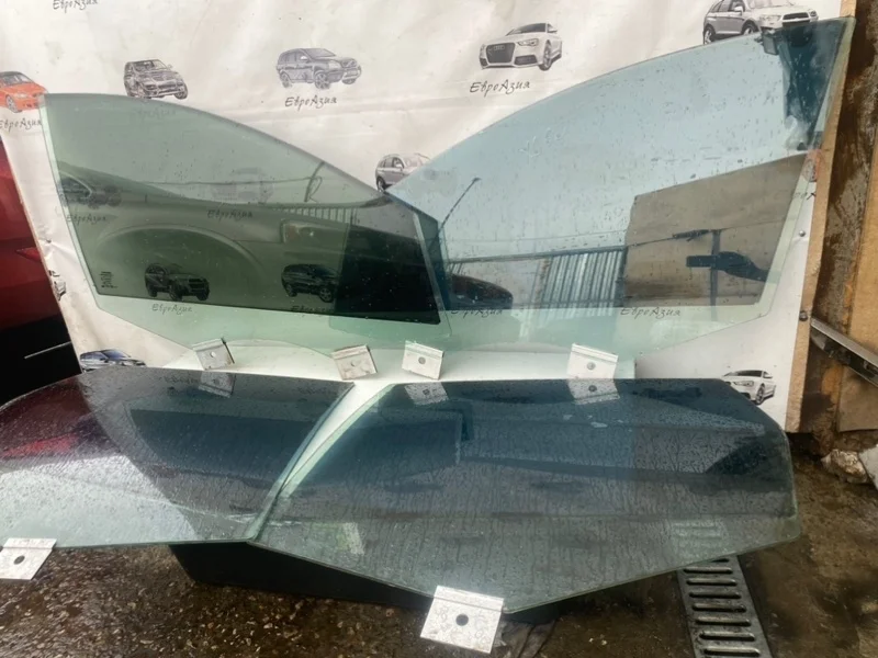 Стекло двери двойное Триплекс Volvo XC60 2010 30745623