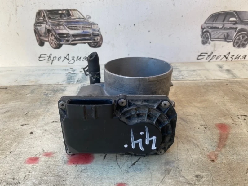 Дроссельная заслонка Volvo S80 XC90 2008 30622273 B8444S