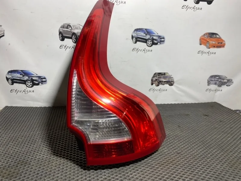 Фонарь Volvo XC60 2013 31290684, задний правый