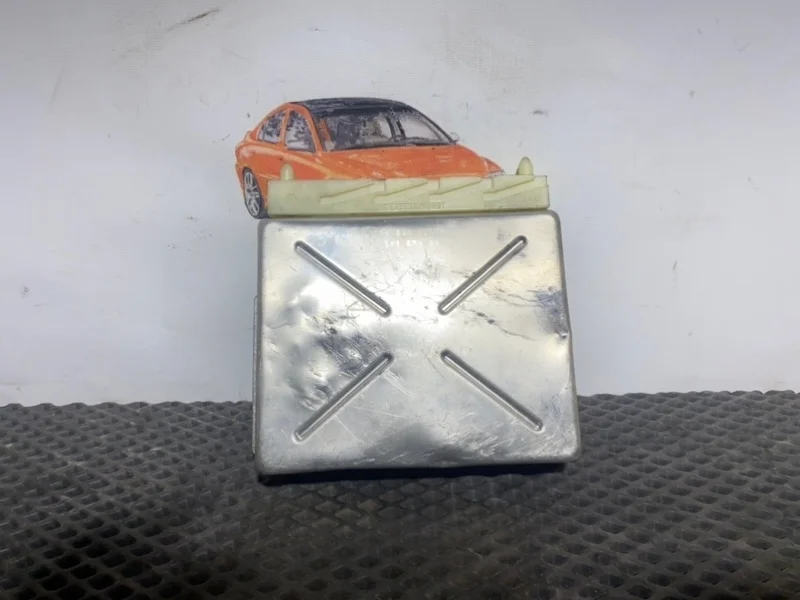Блок управления АКПП Volvo S60 S80 V70 XC70 XC90 9480761