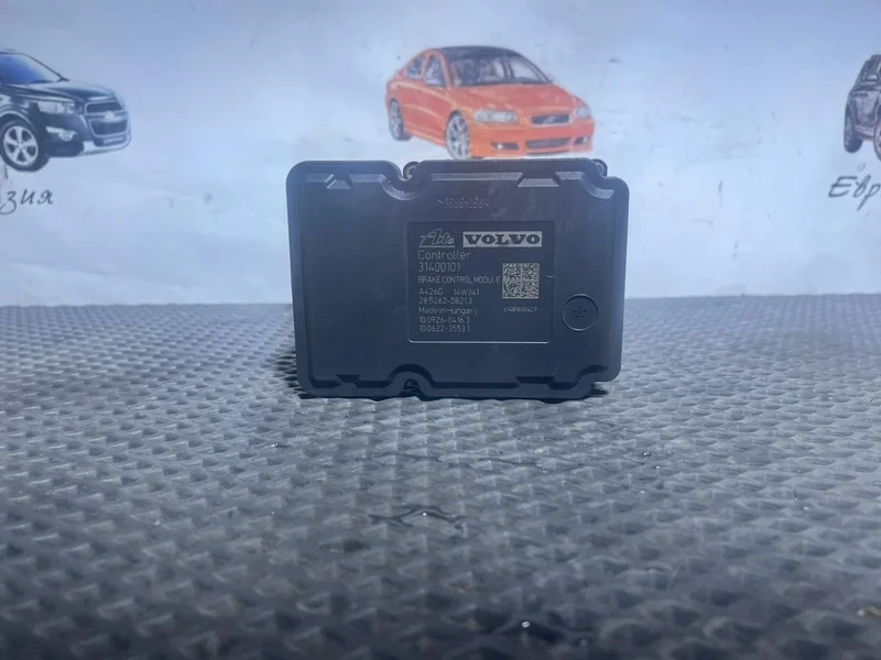 Блок ABS VOLVO S60 V60 2013 31400101