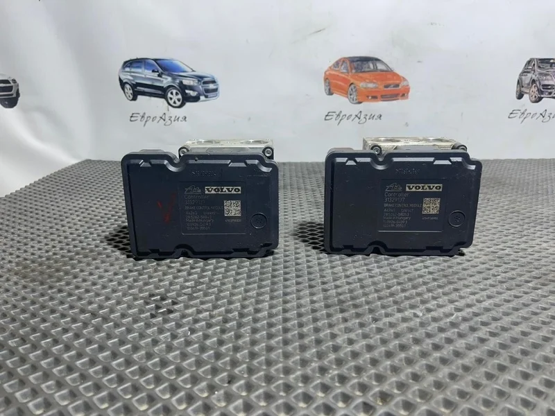 Блок ABS VOLVO S60 S80 XC70 XC60 31329137