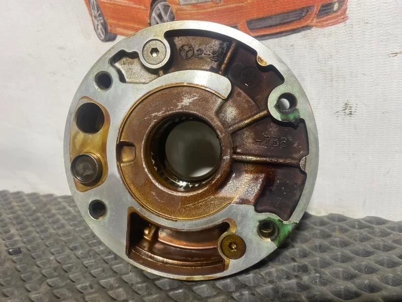 Масляный насос VOLVO C30 S40 V50 S60 V70 XC70 S80 XC90 2002 9458426 B5202FS B5204T3 B5204T4 B5204T5 B5204T8 B5204T9 B5234FS B5234T3 B5234T7 B5234T8 B5234T9 B5244S B5244S2 B5244S4 B5244S5 B5244S6 B5244S7 B5244SG B5244SG2 B5244T B5244T2 B5244T3 B5244T4 B5244T5 B5244T7