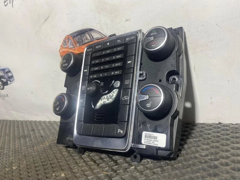 Блок управления климат-контролем VOLVO S60 S80 XC70 XC60 2011 30795271