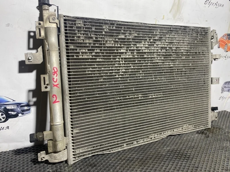 Радиатор кондиционера VOLVO XC90 2009 31369510