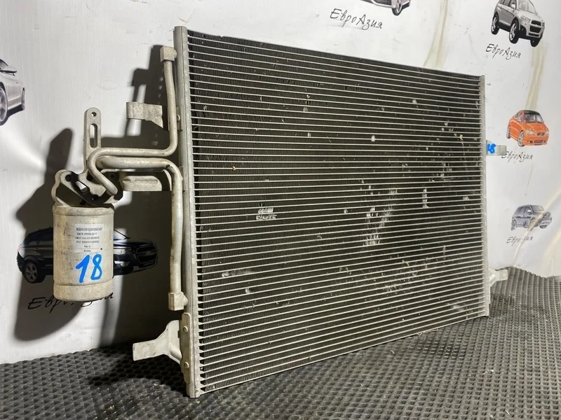 Радиатор кондиционера VOLVO S60 XC60 V70 XC70 S80 2011 31332027, передний