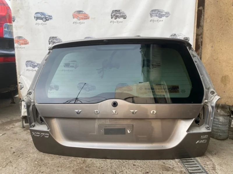 Крышка багажника Volvo XC70 2010 30674837