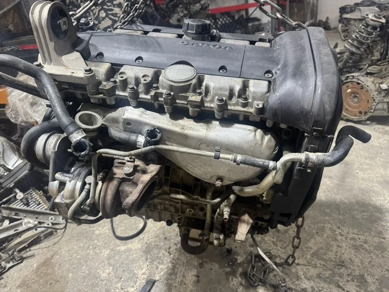 Двигатель VOLVO S60 S80 XC70 XC90 2009 B5254T2 B5254T2