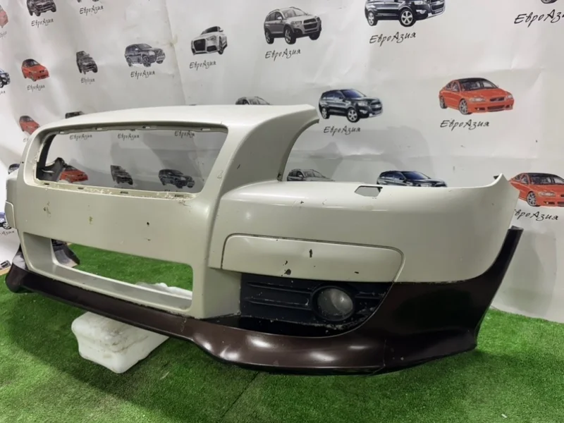 Бампер VOLVO C30 2009 30657188 ДЕФЕКТ R-DE, передний