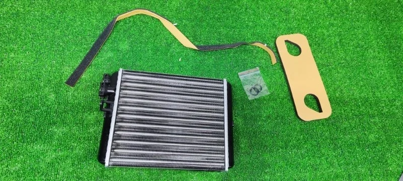 Радиатор печки Volvo S60 S80 V70 Xc70 Xc90 9171503