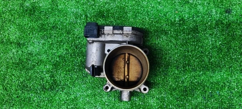 Дроссельная заслонка Volvo S60 2009 30711554 B5254T2