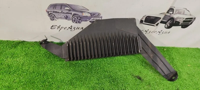 Усилитель звука VOLVO S60 8673135 СЕДАН