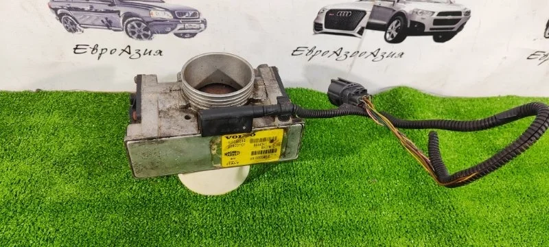 Дроссельная заслонка VOLVO S60 S80 V70 XC70 8644347 СЕДАН