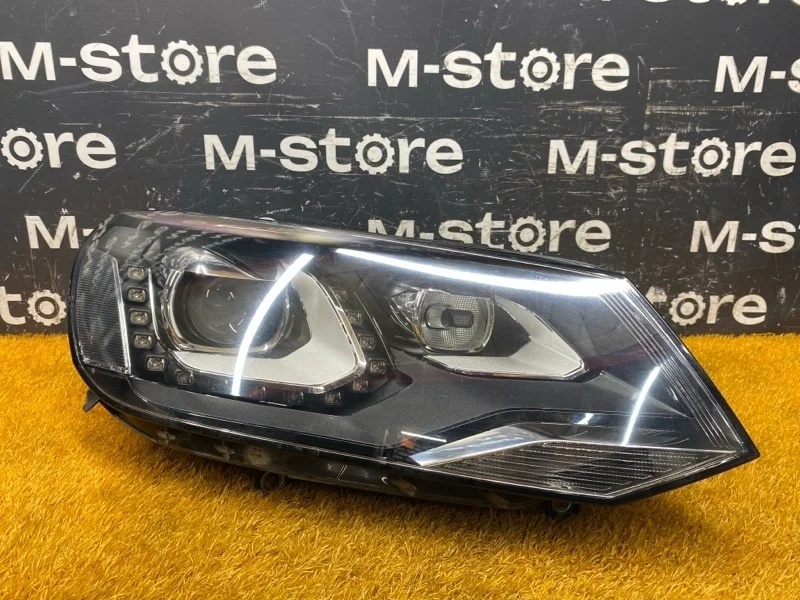 Фара Volkswagen Touareg 2011 7P2941752 7P CGRA, правая