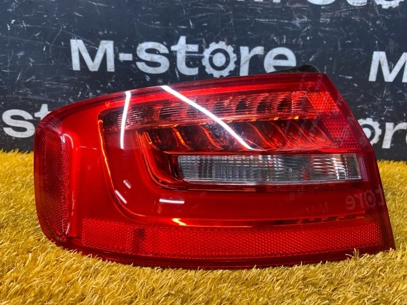 Фонарь задний Audi A4 2012 8K5945095AC B8/8K CDNB, левый