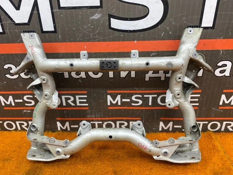 Балка поперечная (подрамник) Mercedes-Benz E-Class 2011 A2186280100 W212 642.850, передняя