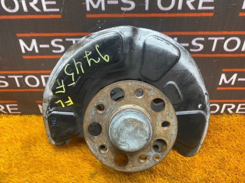 Ступица Mercedes-Benz E-Class 2011 A2123322301 W212 642.850, передняя левая