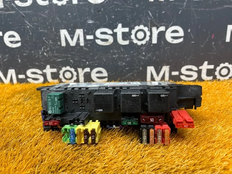 Блок предохранителей SAM Mercedes-Benz S-Class 2002 A0315451632 W220 112.944, задний