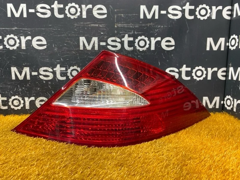 Фонарь задний Mercedes-Benz Cls-Class 2006 A2198200264 W219 273.960, правый