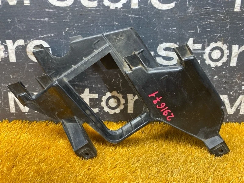 Кронштейн фары Bmw 7-Series 2002 63126917316 E66/E65 N62B44A., правый