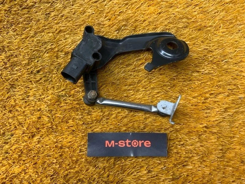 Датчик высоты дорожного просвета Audi Q5 2012 1T0907503A 8R CNCD, задний левый