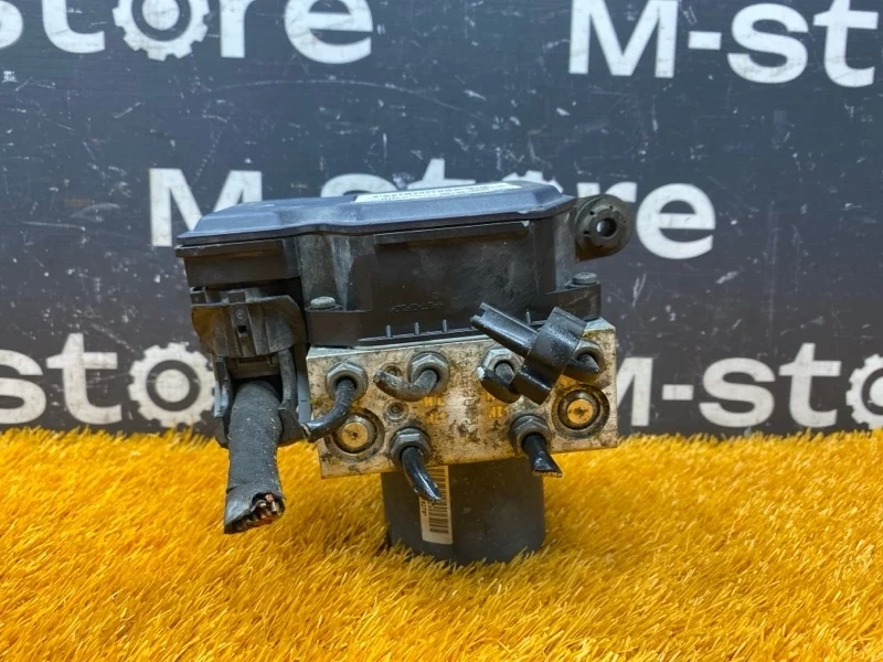 Блок ABS Volkswagen Tiguan 2011 5N0614109Q 5N CCZ