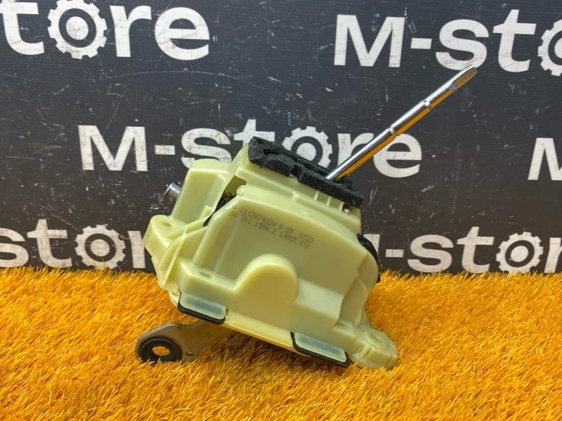 Селектор акпп Mercedes-Benz Cls-Class 2006 A2112674224 W219 273.960