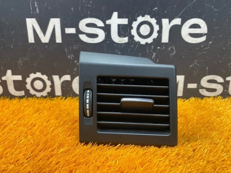 Дефлектор воздушный Mercedes-Benz Glk-Class 2010 A2048305654 X204 272.948, передний правый