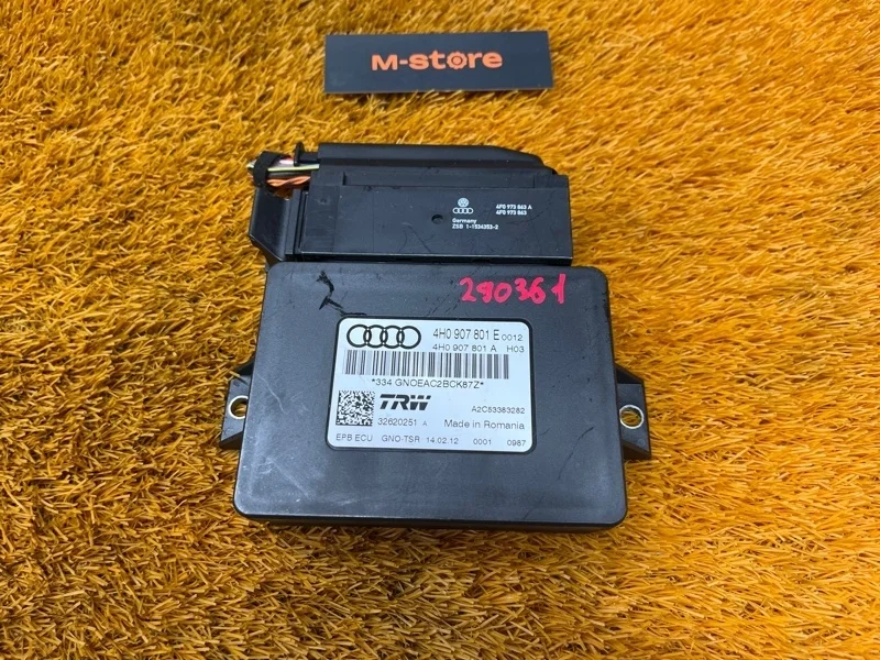 Блок управления стояночным тормозом Audi A8 2012 4H0907801E 4H/D4 CGWD